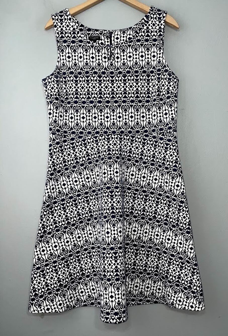 Talbots Dress Size Large Petites Navy White Ponte Knit Sleeveless Preppy Midi